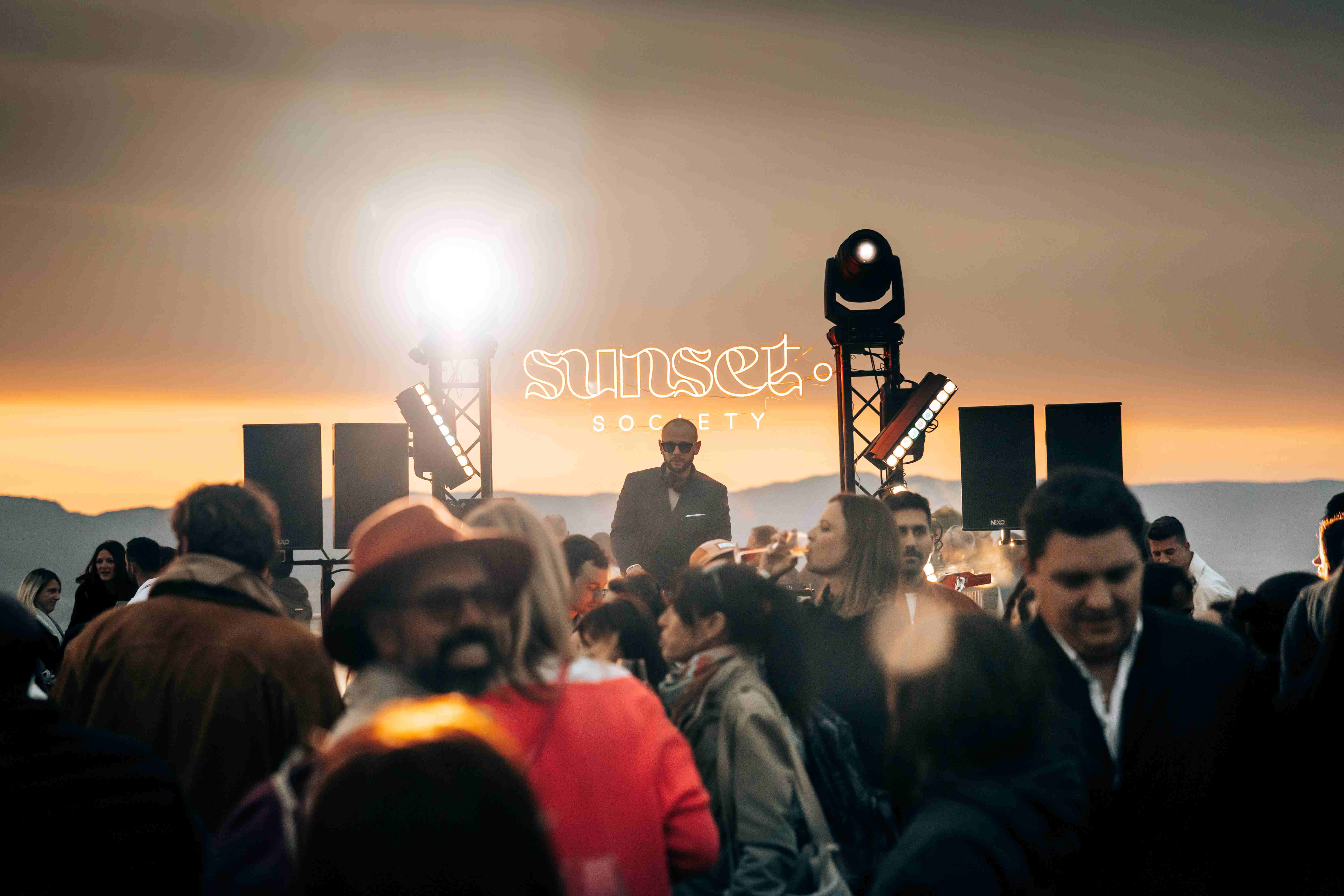 0092_2025-09-12_SUNSET_SOCIETY_APE_DSC05170